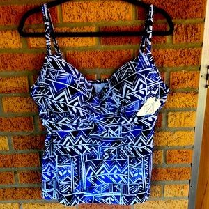St. John’s Bay, size 20W Tankini Top